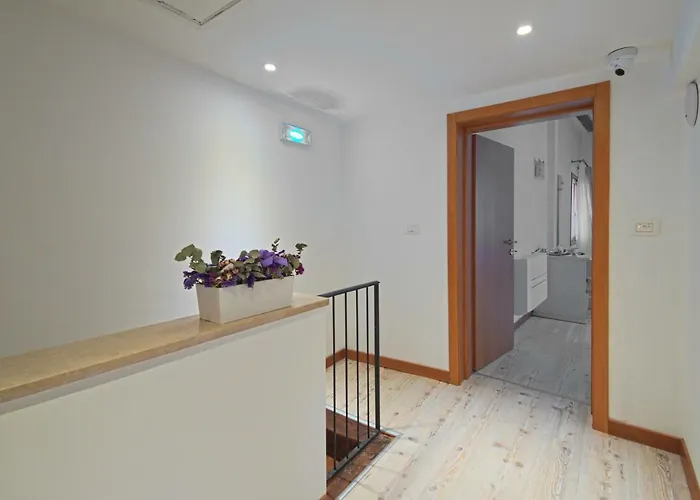 Palazzetto Canossa Guest house