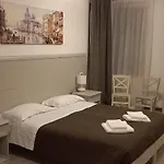 Palazzetto Canossa
